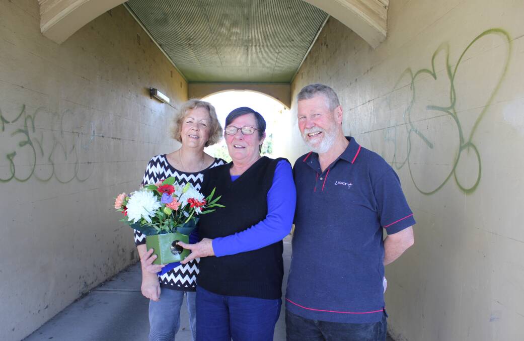 THANKS: Lyn Moseley from Dungog Shire Palliative Care Volunteers with event organiser Jackie Bayne and Nick Helyer from the Dungog Group of Hunter Legacy.