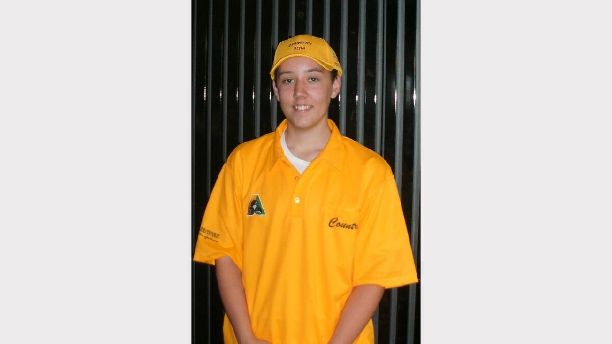 Ian Parsons has been selected in the 2015 NSW Junior State lawn bowls “silver squad”.   