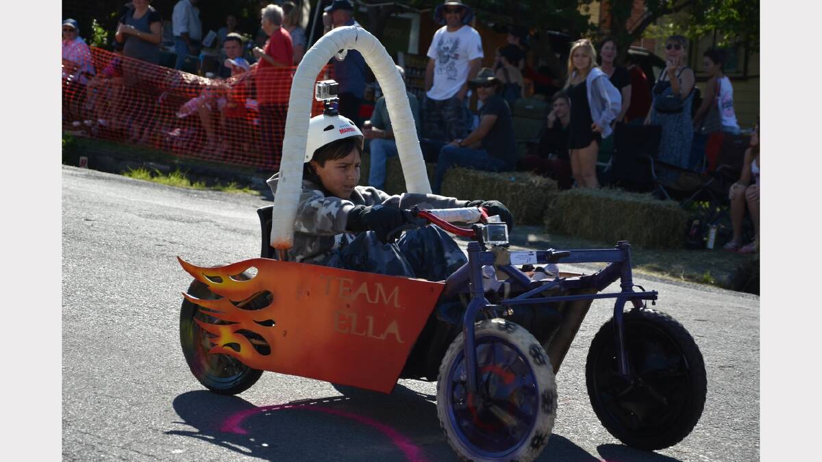 Stuart Ella at the Gresford Billy Cart Derby  on Easter Saturday