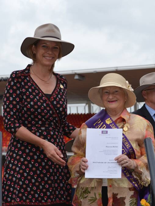 NSW Minister for Primary Industries Katrina Hodgkinson with Maureen Barnes at the Parade of Champions at this year’s Royal Easter Show.