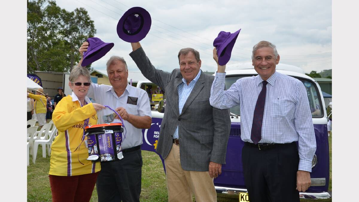 Pauline Cambourne with Dungog mayor Harold Johnston, Federal Member for Paterson Bob Baldwin and State Member for Upper Hunter George Souris who officially opened the relay