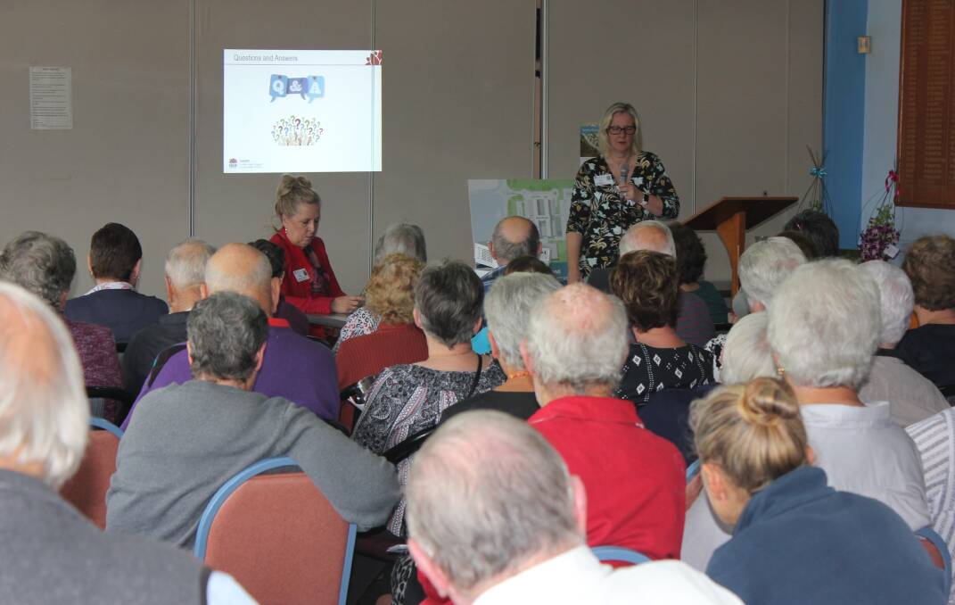 EXPO: There was a great turnout to the Dungog Local Health Expo held at the Dungog Bowling Club on September 25 with several guest speakers. Photo: Michelle Mexon