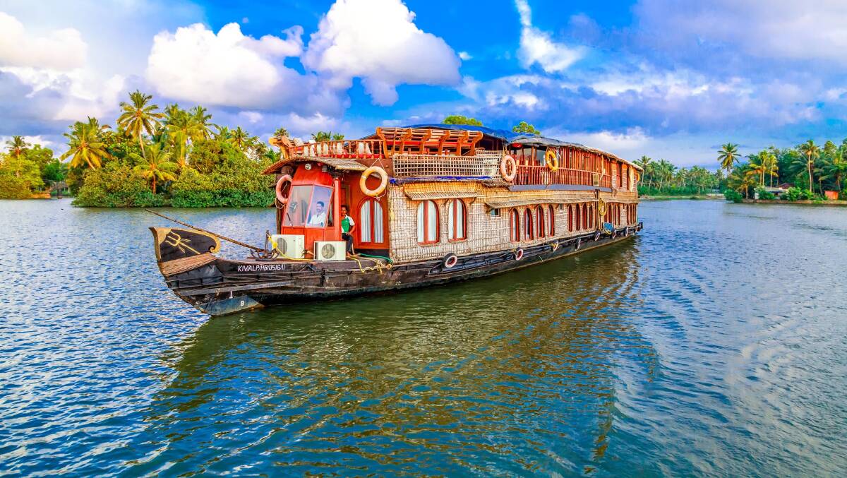 RV Vaikundam: Modelled on a traditional rice barge.