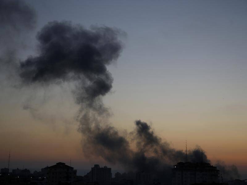 A Gaza tower housing AP and Al Jazeera offices has collapsed after a missile strike.