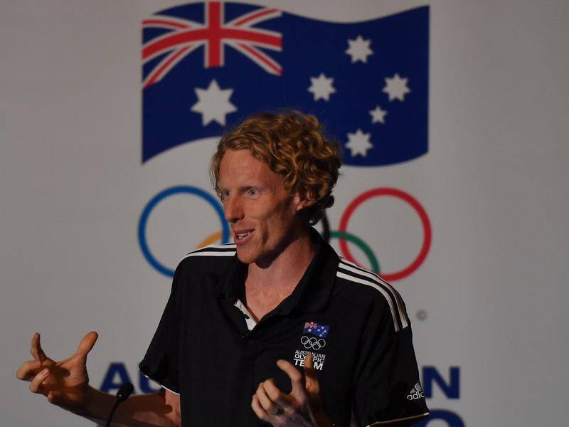 Steve Hooker says the majority of Australia's Olympic athletes don't want podium protests.