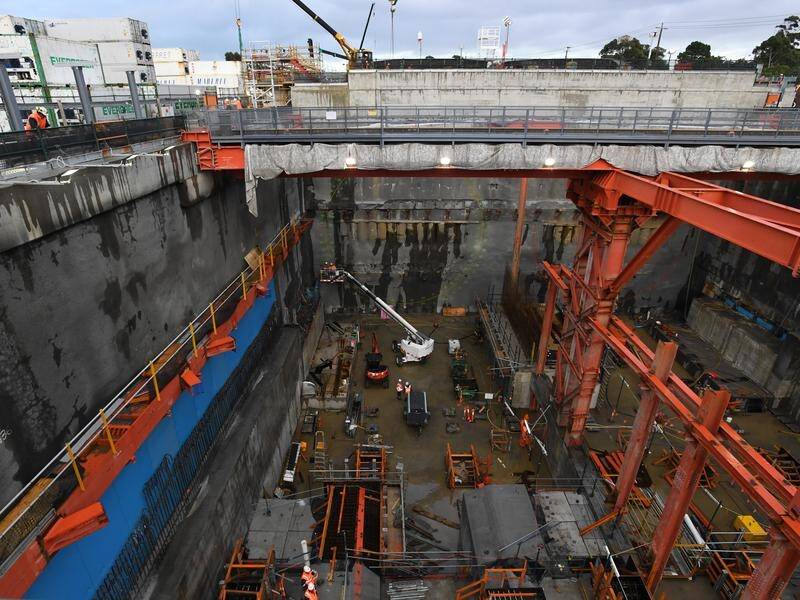 A legal fight over construction of Melbourne's West Gate Tunnel project is going to arbitration.