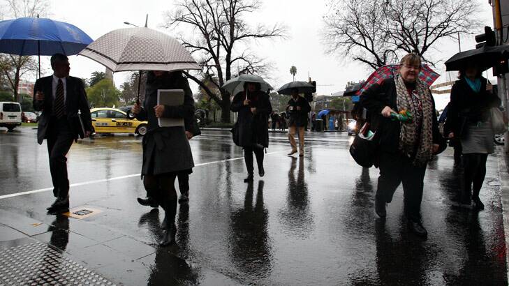 Weather forecasters say Melbourne's winter gloom should lift by Sunday. Photo: Angela Wylie